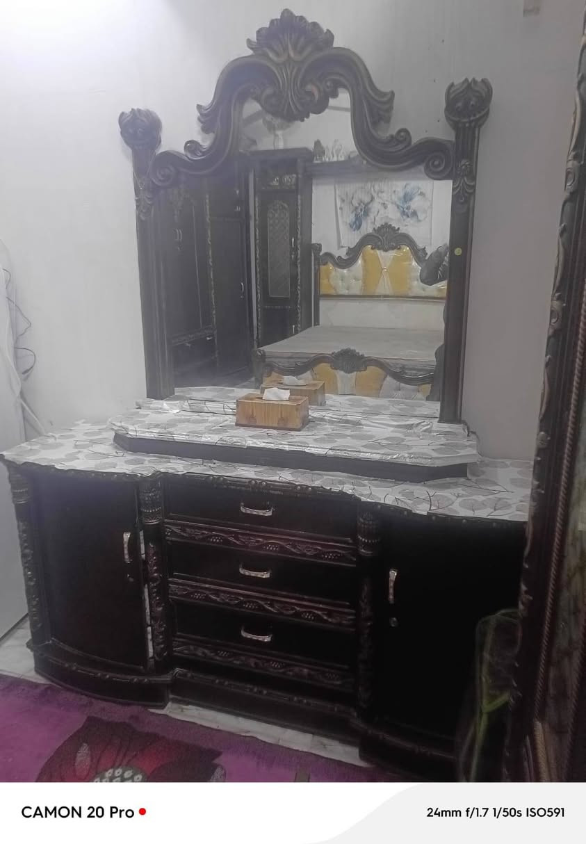 غرفه 6ملحق ملكيه للون باذنجاني داخل خارج صاج 5ملم ضخمه الغرفه السعر 1.600
هذا رقم صاحبها ***********
