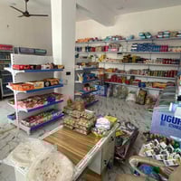 اسواق للبيع العنوان الدورة البوعيثة مجمع العدل بي7 عارضات عامودية و4 ب...