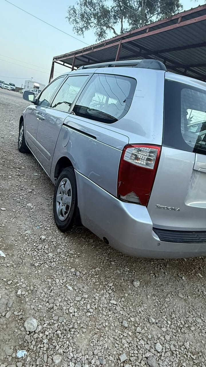 سلام عليكم سيدونه 2008 غاز بانزين كير مكينه تبريد حداديه تخم تاير سياره جاهزه ونضيفه بيها رشات بصيطات  وارد مريكي مكان بابل الشوملي الستفسار ***********
