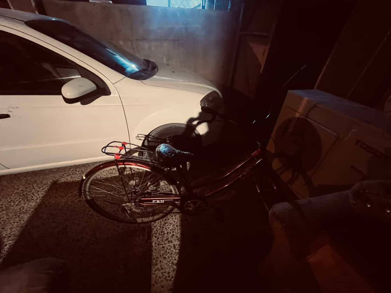 ياالله باسكل لبيع السعر 50  للشراي أو مراوس بناتي نضيف واطي فرق اتصال ويا كشن جديد وتاير عنوان بغداد رقم الاتصال***********
