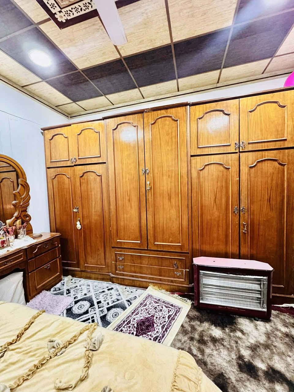 غرفه نوم خشب عراقي ثقيل أصلي نضيف كلش سعرها ٨٠٠ وبيها مجال عنوان المزارع الاولى


**إذا كنت صاحب هذا الإعلان وتريد حذفه لأي سبب، رجاءا أرسل رسالة إلى الدعم الفني**