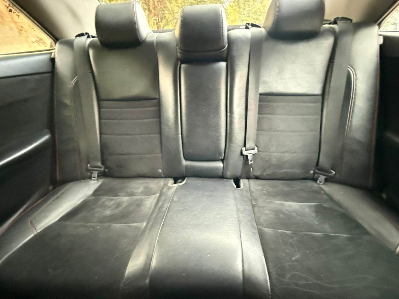 سيارة كامري موديل 2016 xse رقم سليمانية سنوية هزه جديد بسمي شرط تحويل وكالة كير محرك بشرط محرك4 2.5 كير 6نمر تبريد قطعتين كشن كهاربائي جلد سقف سلايت شاشه جبير بلادي كامرة خلفي حساس تحكم استيرن موسفاته حلو صبغ بيهه جاملخ خلفي سكن و باب سكن امامي بدون دواخل بجمهه كبس صدرها جديد تايراته جديد سياره حلوه مال بيت ميحتاج مصرف سعره (155$)بي مجال للطيبين 
***********
***********
مكان سياره كركوك. كركوك, العراق
