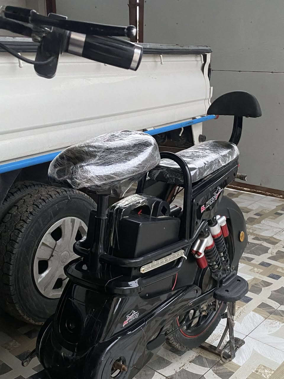 سلام عليكم دراجة شحن موديل 25 دراجة كلش جديدة

بطاريات قبل يومين من شديتهن لاصليات اصدار ل26 فول مواصفات كارت شاشة بصمة تشغيل عن بعد لايت عالي ناصي كلهة شغالة بطاريات شرط تفتح كدامي اذا مو جدد مرجعة لدراجة سعر ب270 وبيهة مجال مكاني ديالى بعقوبة ***********
