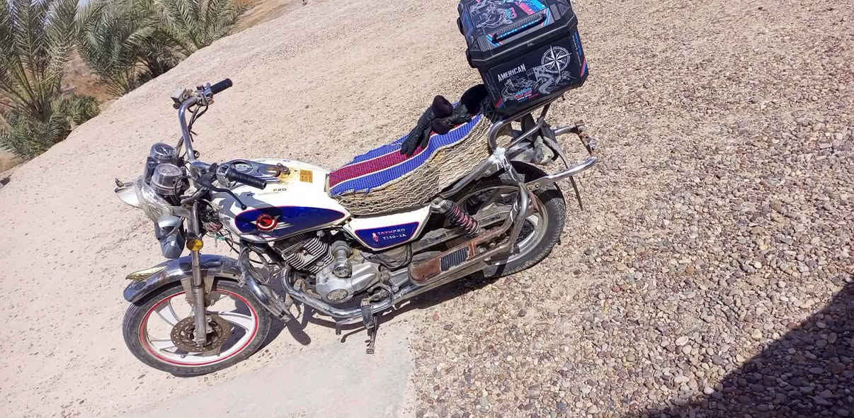 ماطور جني.للبيع  بس كرهبيات يرادله وكل قراضه ميعبرن ال 50 الف يعني ب 50 يرجع زيرو سعر 450. 
*********** للتصال
