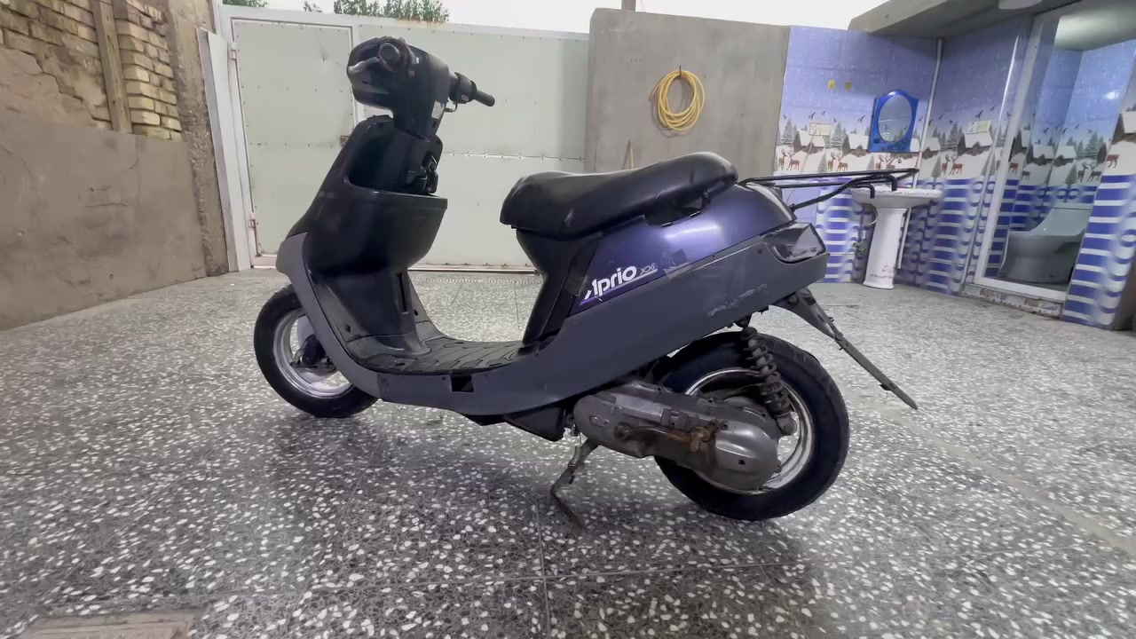 السلام عليكم
دراجه بطه للبيع نقص بك لايت ودبه دهن مكاني بغداد جسر ديالى 150 وبيه مجال بسيط ***********
