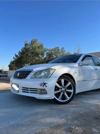 كراون شاهينه • ٢٠٠٤ • شاصي ٨٠