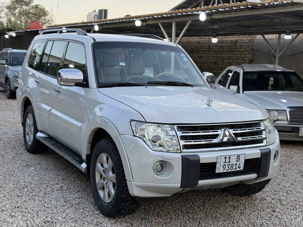 للبيع باجيرو ٢٠١٠ فول حبتور 
محرك ٣٥٠٠كشنات جلد كهربائي 
دمام حاكيه تحكم ٣جهات ويل كب ٧راكب 
رقم بغداد باسمي السعر١٤٥ورقه وبيها مجال
سونار مرفق بلاصبغ فقط كارت تكحيل 
لاستفسار ***********
مكاني الحله معرض الوطن لتجارة السيارات الحديثة
