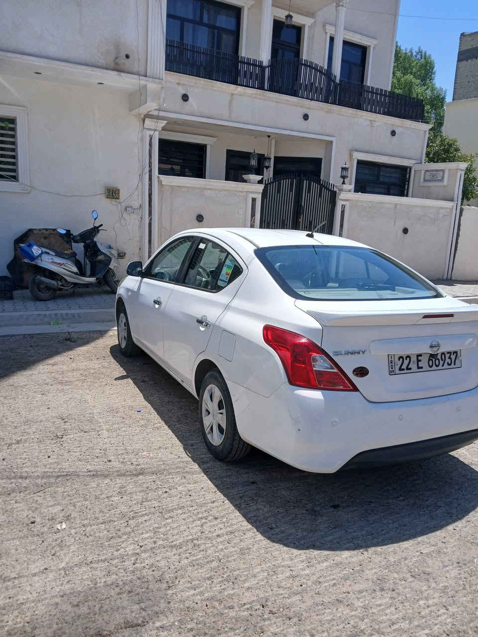 نيسان صني هندي موديل ٢٠٢٠ 
ماشيه ٤٩ 
رقم اربيل
مكفوله من الصبغ والبارد 
مكان السياره الاعظميه 
***********

