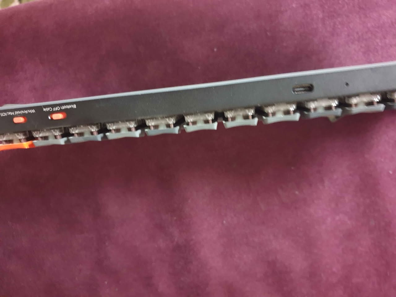 كيبورد ميكانيكي..موضح بالصور...شحنtype C
شغال كامل 
السعر 20الف ومجال للشراي 
المكان بغداد كرادة بغداد, العراق


**إذا كنت صاحب هذا الإعلان وتريد حذفه لأي سبب، رجاءا أرسل رسالة إلى الدعم الفني**