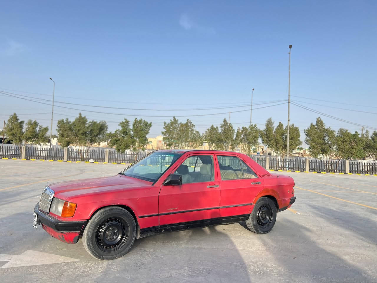 يالله
سلام عليكم 
 مارسدس 190 طيارين موديل 1984
مكينه وكير ونجي ٦ سلندر  جاهزه  رقم أربيل اتريد وكاله خاصه وكاله عامه حاضر مكاني النجف الشرف سعر ٣٠ بيها مجال جدا بصيط   شراي راسلني خاص وحياك الله ***********
