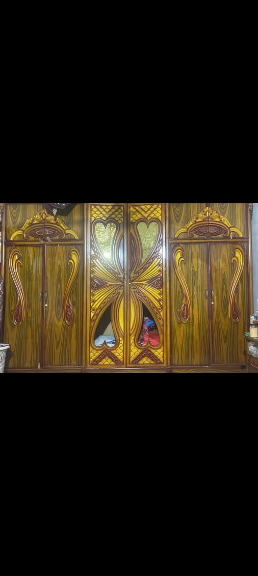 السلام عليكم غرفه للبيع نضيفه
الاستفسار ***********

