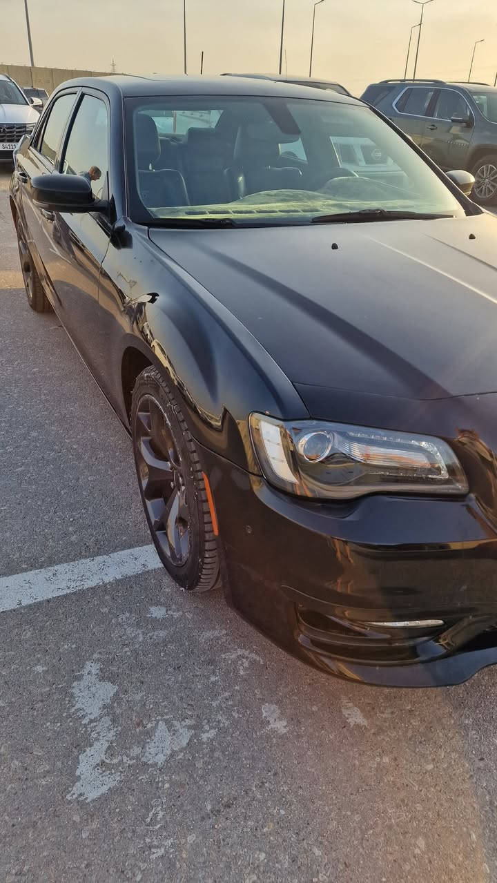 كرايسلر اوباما موديل 2023
فول مواصفات 
حره بدون رقم  تسجل اي محافظه
حادث جاملغ وبنيد ايرباك طاك 
السعر 250 ورقه
العنوان بصرة
هاتف ***********
