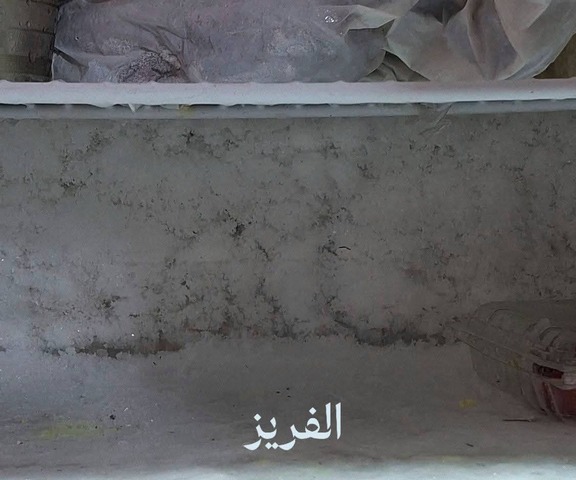 ثلاجة مستعملة ١٦ قدم نوعية ( اونكس ) 
السعر ٣٠٠ قطاع شارع المدارس ***********
