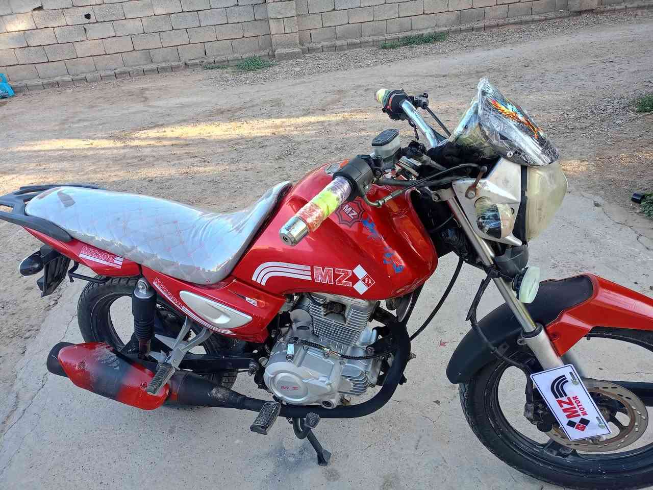 دراجه سنكي MZ موديل 2018 دراجه كامله تاير جديد كهربائيات شغاله السعر 700 وبي مجال  الاستفسار ***********
