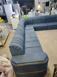 دواوين ١١ مقعد • بلوك اسود • ضمان سنتين