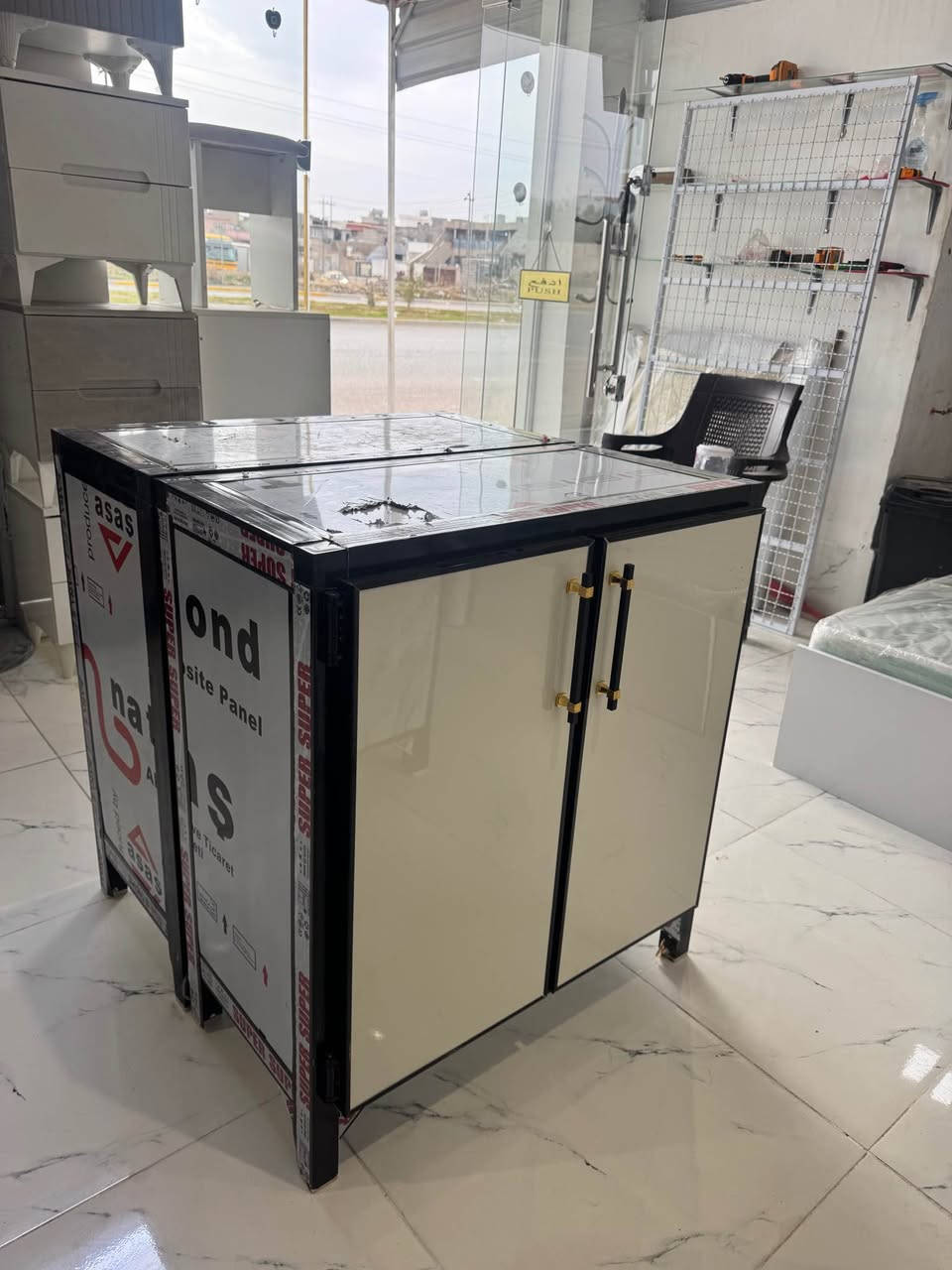 وصول واجب جديد من سرير نفر واحد خشب و حديد و جزام المنيوم و خشب بالوان مختلف و كنتور ٣ باب و ٢ باب بلون بريس ضمان ٥ سنوات
تخفيض اسعاره عرض اسعاره قنبله🔥🔥🔥
رقم موبايل ***********
يتوفر توصيل الى جميع مناطق كركوك كركوك, العراق
