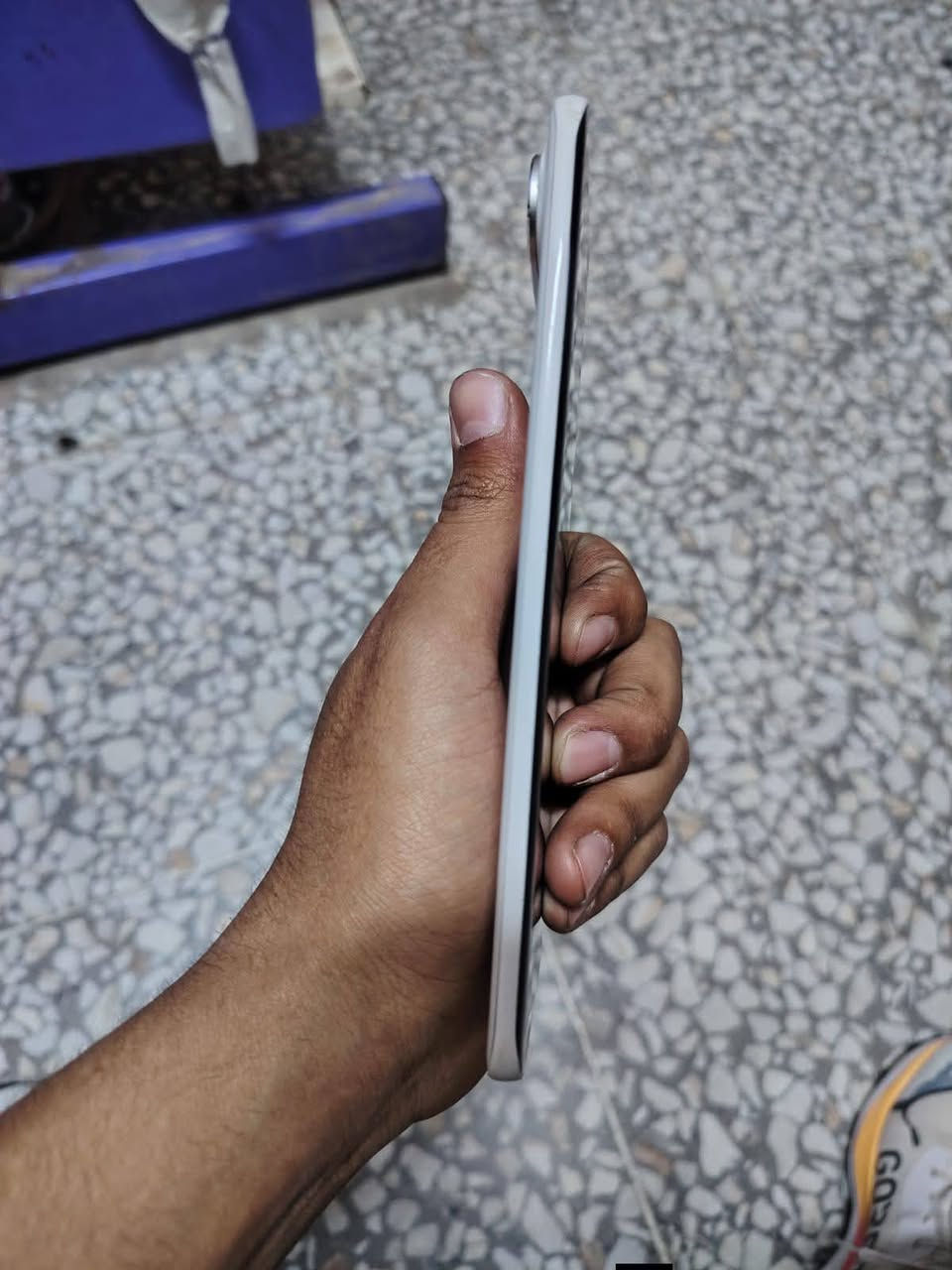 السلام عليكم
جهاز للبيع أو مراوس 
تكنو بوفا سلم فايف جي 
غراضه كامله كارتون شاحنه 

ذاكرتها / 256
داخليه / 13
هيرتز / 144 يعني يشغل 120 افريم 

سعر خاص 
مكاني قضاء الهوير


**إذا كنت صاحب هذا الإعلان وتريد حذفه لأي سبب، رجاءا أرسل رسالة إلى الدعم الفني**