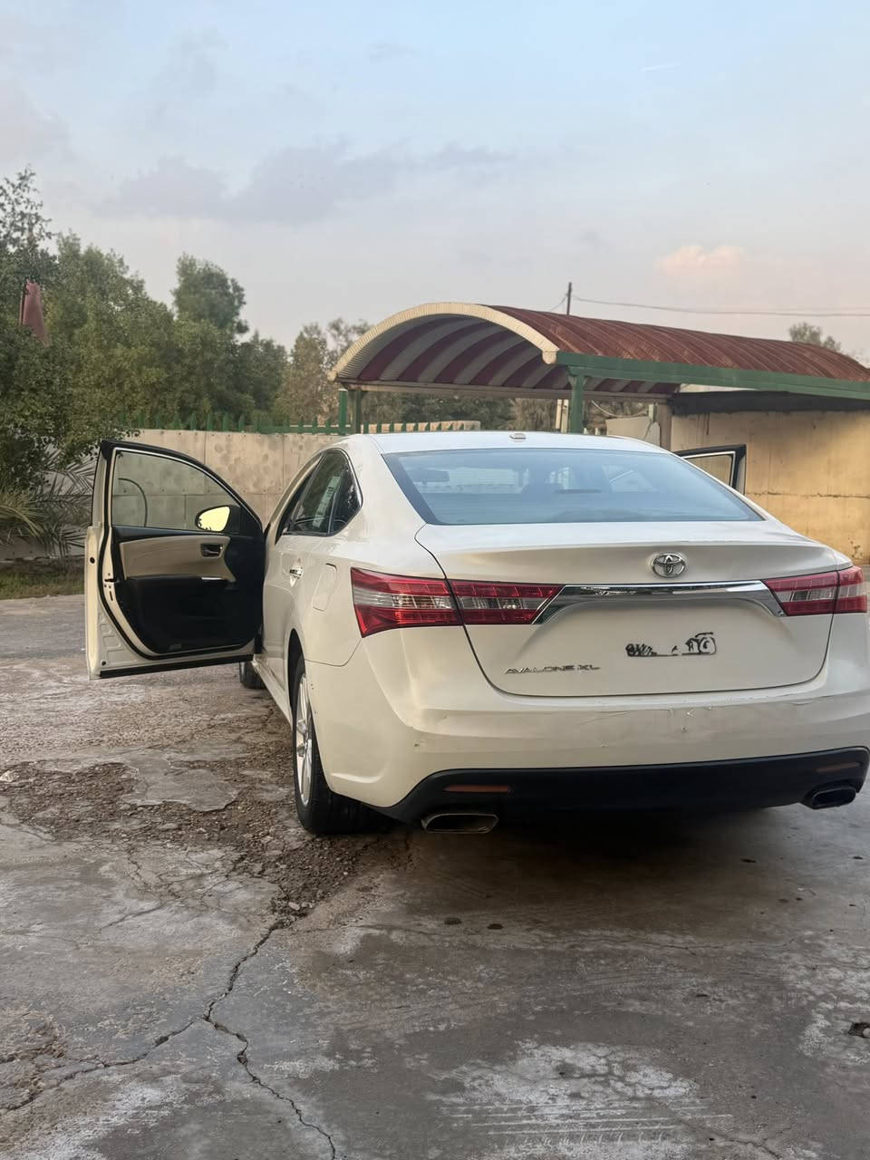 افلون 2015
تويوتا افلون

موديل 2015

ماشيه 160 الف 

ضررها مثل مموضح بالصوره

 بالاضافه صبغ صفحه السايق اثر تخريب

حالتها جدا ممتازه من ناحيه حداديه الصدر  

العنوان بغداد

السياره XLE 

والسعر 160 ورقه 

تحويل مباشر ورقم بغداد 

رقم الهاتف ***********
