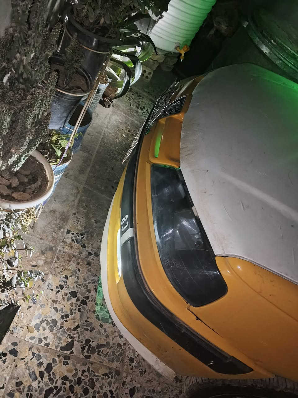 سلام عليكم بيجو بارص ١٥ كفاله عامة عده شوية تنكيد بل تكمه لخلفية نص طابوكه جديدة بيها تخم تاير جديد صدر خلفي جديد الأمامي نص عمر سيارة صفاحها موس بلادية قطرت خياس ما بيها ولا صبغ مصفره هيئة عليها غرامات تنزل من سعرها سيارة مال جناي أمانة الله بس صار ضرف وأريد ابيع
مكانها ديالى بعقوبة رقم إنكليزي تحويل ثاني يوم 
سعر ٤١ وبيها مجال للشراي فقط رقم ***********
