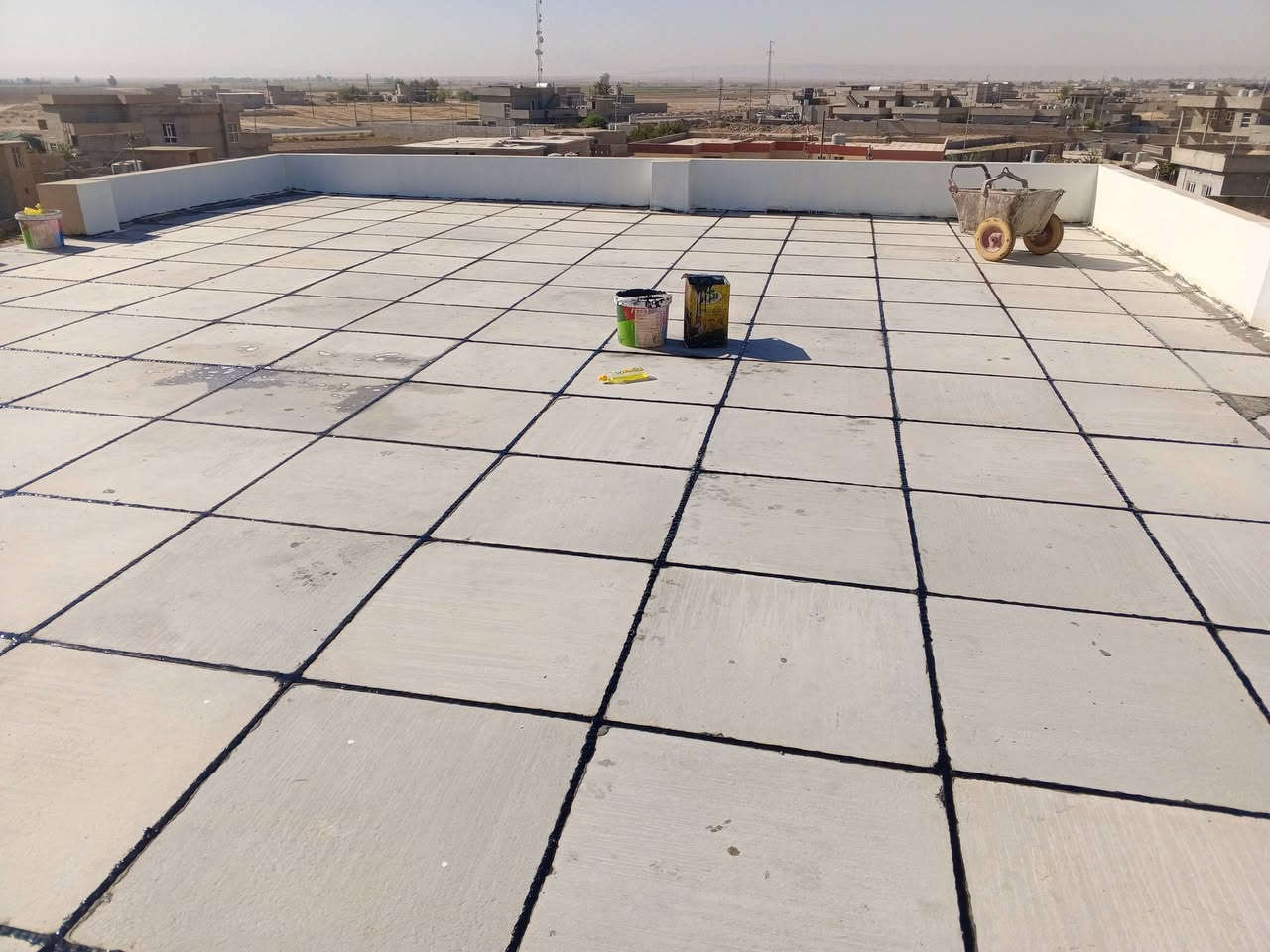 سلام عليكم يوجد كادر شتايجر سطوح قلع واضافه ماستيك بالف ونص  ***********
