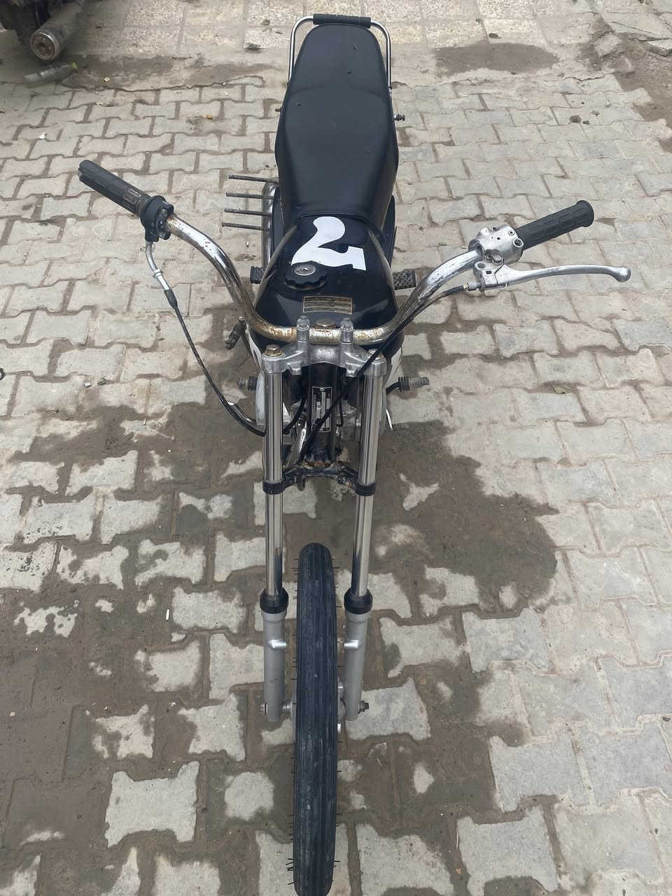 سلام عليكم من رخصت الادمن شباب الدراجه موديل ٢٠ بيها اوراق اسكنر بس ابيع كلك تجي وشوف مناقصها ايشي قفل ٣٥٠ واتساب ***********
