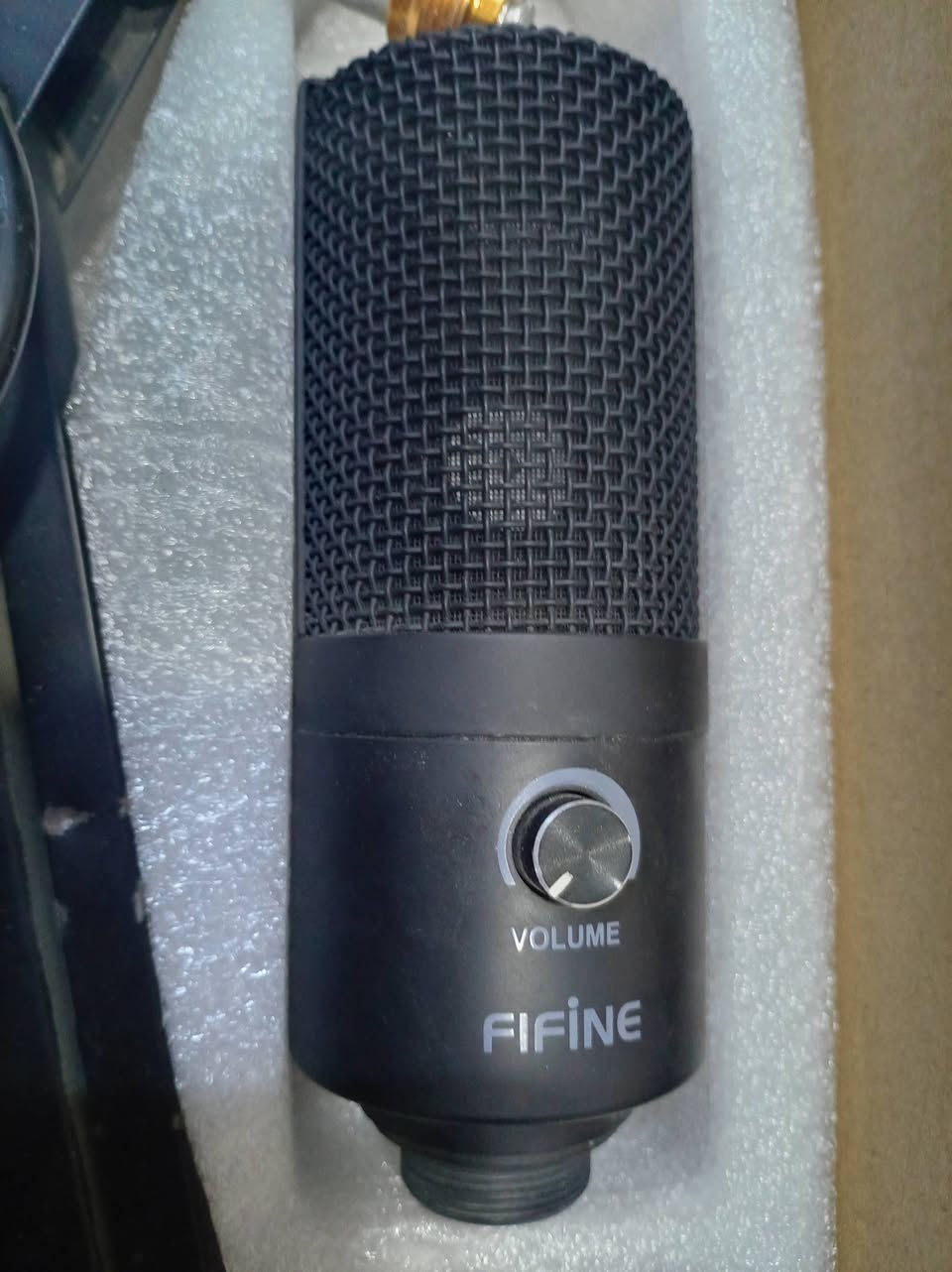 مايك fifine
للبيع
مع ملحقاته كامله

السعر 40 الف
مكاني بغداد
***********
