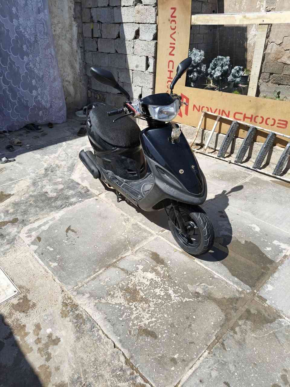 ماكس لبيع شغاله كلها من كهربايات وسلف وهندر اي نقص مابيها عوزه ترتيب مكاني بوبو شام قرب معمل الغاز رقم تلفوني *********** سعر ٣٥٠ وبيها مجال خدام لطيبين
