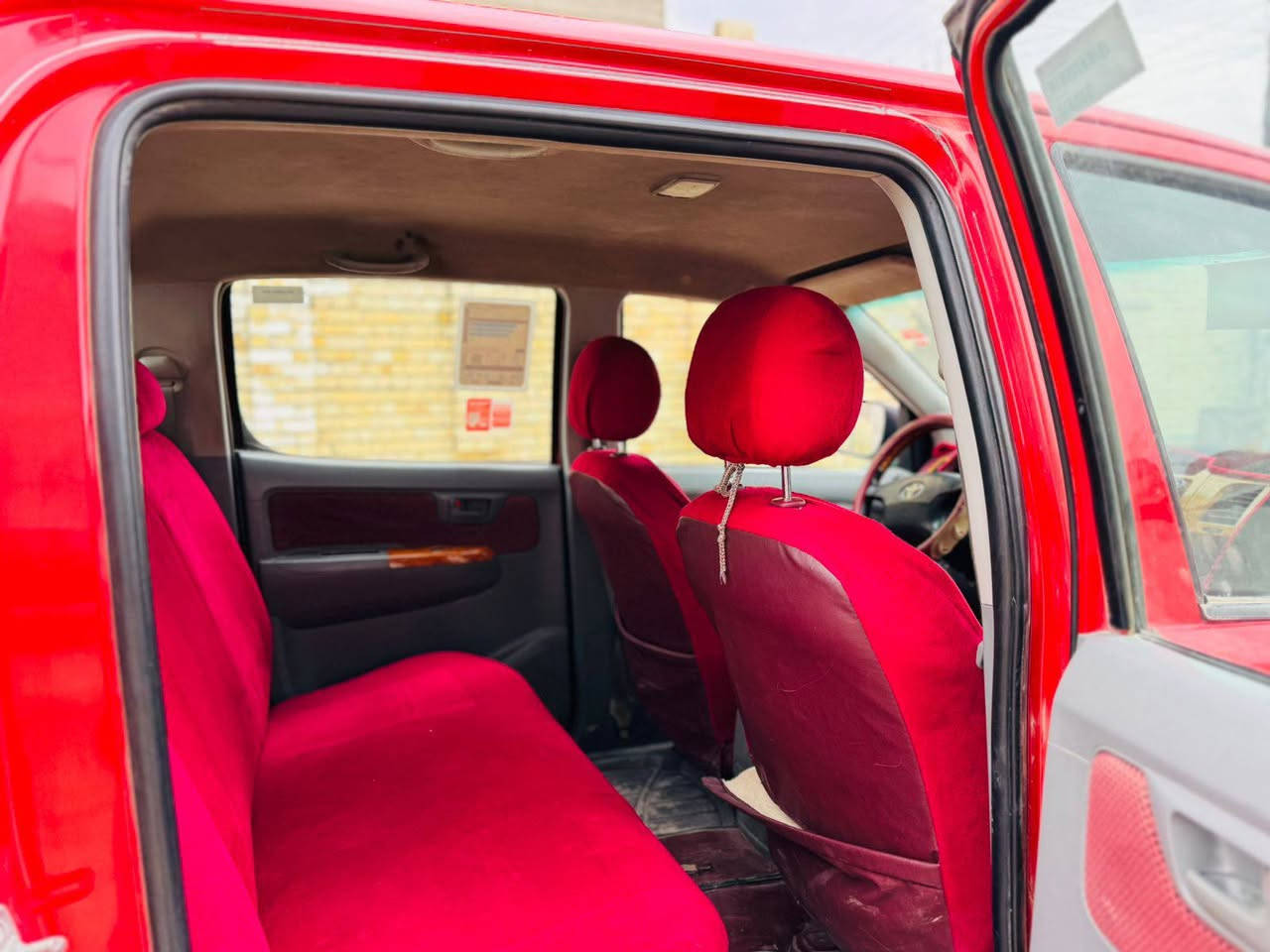 سلام عليكم بيكم هايلوكس 2011 رقم مثنى دولي بسمي تريد تحويل تريد وكالة تخم تاير محرك جديد تبريد ثلج تدفئه شغاله  حداديه جديده شاصي 19 كويتي باب اول مكفوله من ضربه وتبديل وصبغ وضع شركة سعر 157 وبيه مجال *********** *********** مكان بابل الشوملي
