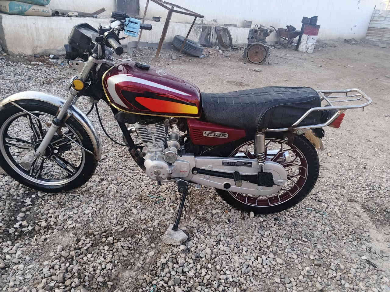 سافان 5 كير موديل 20 أوراق
كهربائيات شغاله بريكات أمامي وخلفي سلف هندر تبريد صفر جاج مكفوله السعر 450. العنوان واسط العزيزيه ***********
