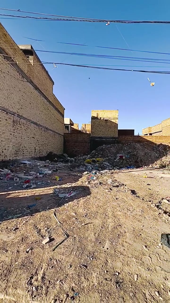 سلام عليكم جميعن 🖐🏽
قطعه للبيع مساحه 100متر 
واجها 5نزال 20 
رقم العقار 3196
موقع -حي التراث شارع 20 مقابيل مقاطعه3/10
السعر 85وقابل لتفاوض طابو ملك صرف على طابو البياع 
القطعه من صاحبها مباشر 
القطعه تحتوي على فضله 5متر 
كامله الخدمات 
الاستفسار ***********

