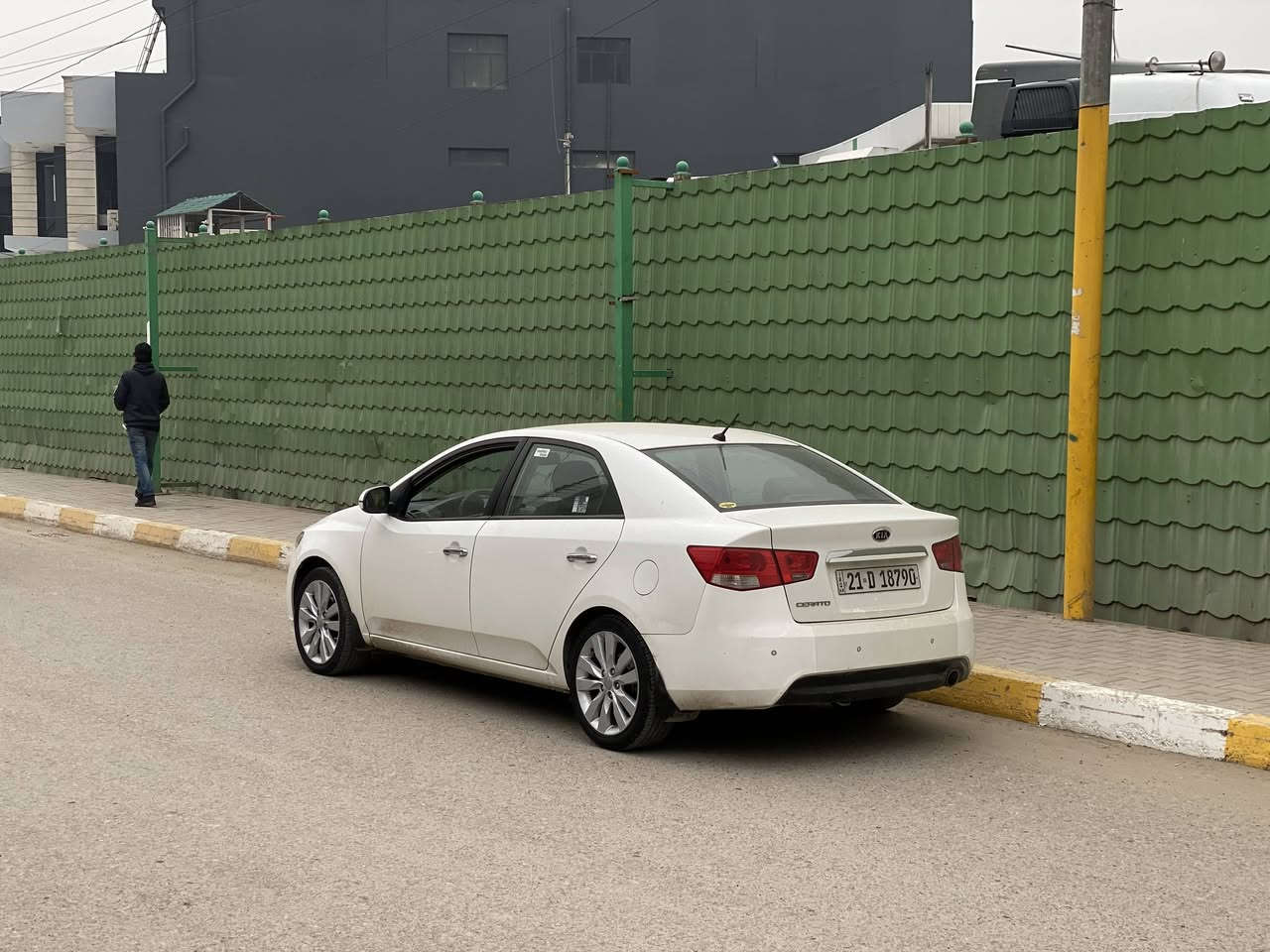 رمضان كريم
للمراوس مع كورلا كروز صيني و انطي فرق

سيراتو 2013 خليجي
محرك 1600
كير 6 نمر
ماشيه 160
شفتات ستيرن
تحكمات سترين جهتين
تبريد بيانو
ويل حجم 17
اشاير بالمري
كشافات ضباب
يدات نيكل
حساسات خلفيه

السياره بيها بارد بالبونيد و بالجاملغ الخلفي فقط
السياره جديده امانه الله حتى السبير ما نازل

للاستفسار : *********** يوجد واتساب
