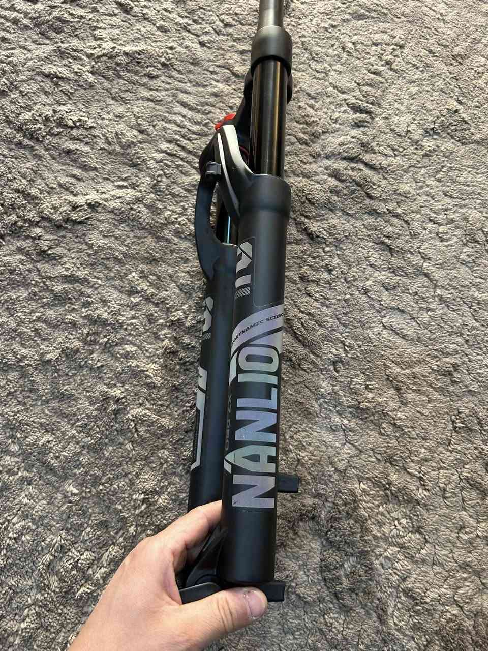 دبل حجم 27.5
السعر 60 مع التوصيل
جديد غير مستخدم
توصيل جميع محافظات متوفر
للاستفسار خاص او وتساب
***********
