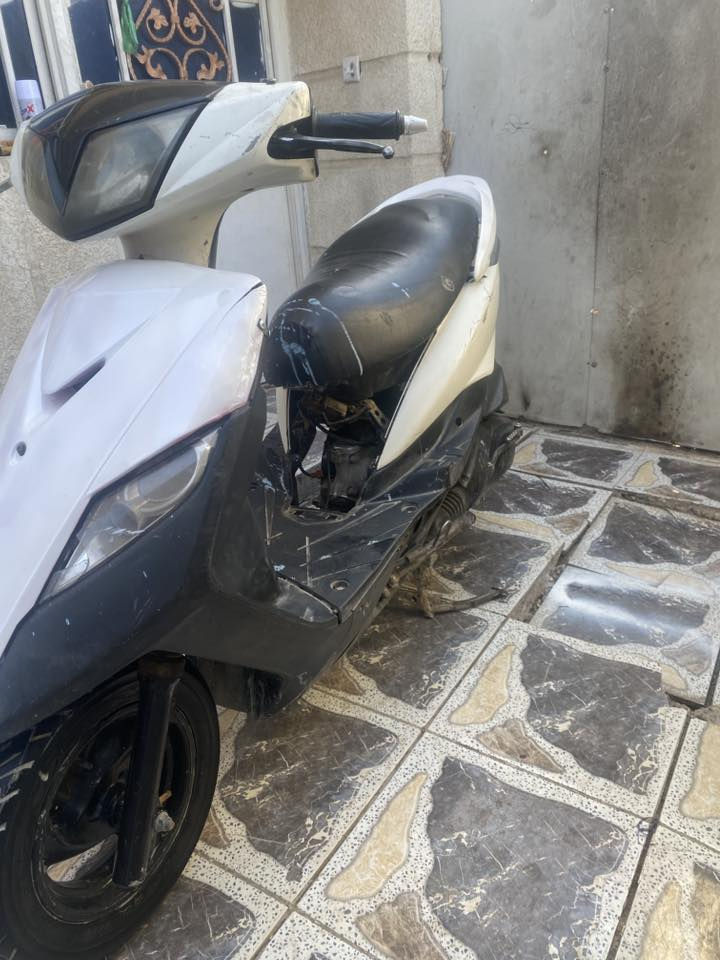 السلام عليكم دراجه يوماها ماكس ثعلب سرعه ١٤٠ للبيع الدراجه نضيفه حيل مختمه ختم واحد مكينه ناعمه لاتبخيرولانضوح ولاتنقيص شغاله سلف وهندر  كله ابلاد السعر ٣٥٠ الرقم *********** المكان حي الجهاد
