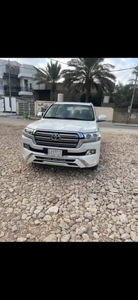 لبيع 2016 ماشيه 170سونار بيه السعر 400 لاتصال 07811250749