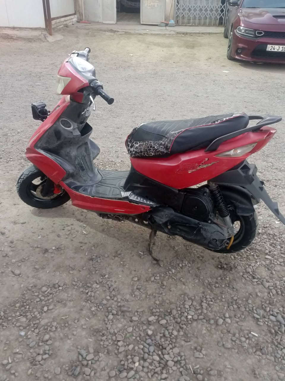 سلام عليكم رمبه ما مفتوحه دراجه أخت الزيرو إلي يريدها بخدمته ***********
***********
