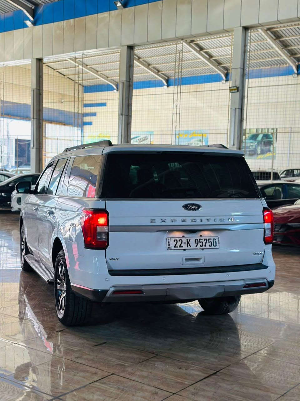 فورد اكسپدشن max ٢٠٢٢ مرقم جاهز
سعر 275بلاش
ضررخفيف شبرين صبغ حافة البونيد فقط و جاملغ مبدل اصلي شركة بدون صبغ بدون دواخل  ايرباكات سيتم فئة xlt  فول مواصفات عدا فتحة 
سياره جاهيز بدون مسرف
سيار موجود اربيل
واتساب *********** أربيل, العراق
