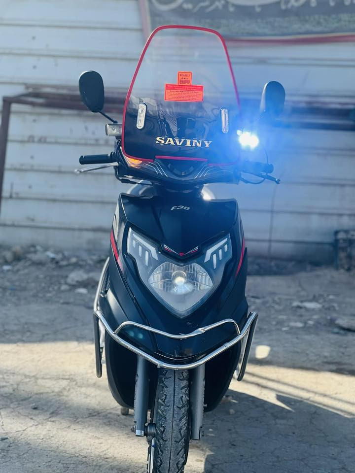 السلام عليكم للبيع دراجه هوشه الداجه جديده وكفوله صالنصه fmصوت شلع فول تحفر التبليط سرعه ١٢٠ لايت زنون للبيع فقط مستعجل عليهة مكان بابل السياحي منطقه الرواشد سعر ٤٠٠وبيهة مجال للتصال ***********
