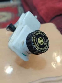 عنبار بريك • جديد أصلي • جيلي موديل 16