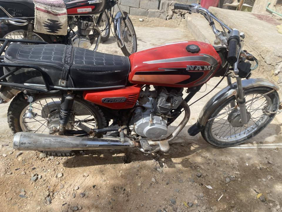 للبيع كلك كلك كلك سعرها 275 ناعمه وخرسه تايرات +وياله +تانكي +دبلات كله جديد مكاني كربلاء جامعة وارث ***********شرط مكينه خرسه
