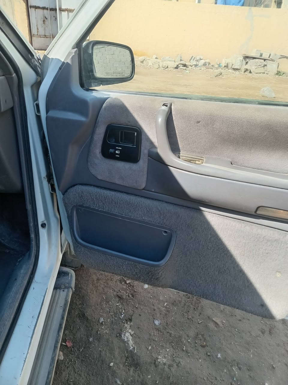 سلام عليكم ودوج كلاايزر البيع موديل ١٩ *********** التفصيل على لخاص السعر٤٥ المكان زعفرانيه دورلشرطه الزراعي
