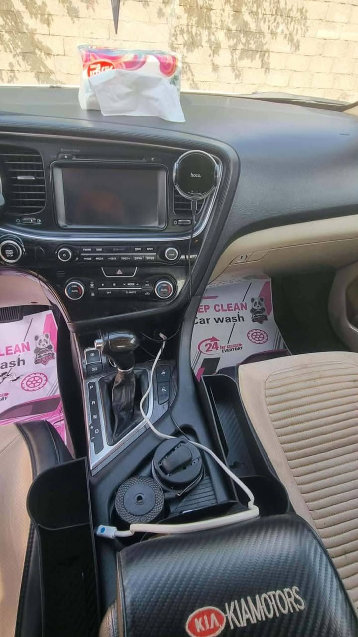 السلام عليكم كيا اوبتما 2014 محرك حجم 20 دوش فول مواصفات vip بصمه بانوراما هندبريك بصمه كشنات كهرب  تدفئه وتبريد مري شفط اربع قطع صبغ بدون ضرر بس شبر جاملغ اليمين والسياره جاهزه السعر 120للاستفسار ***********
