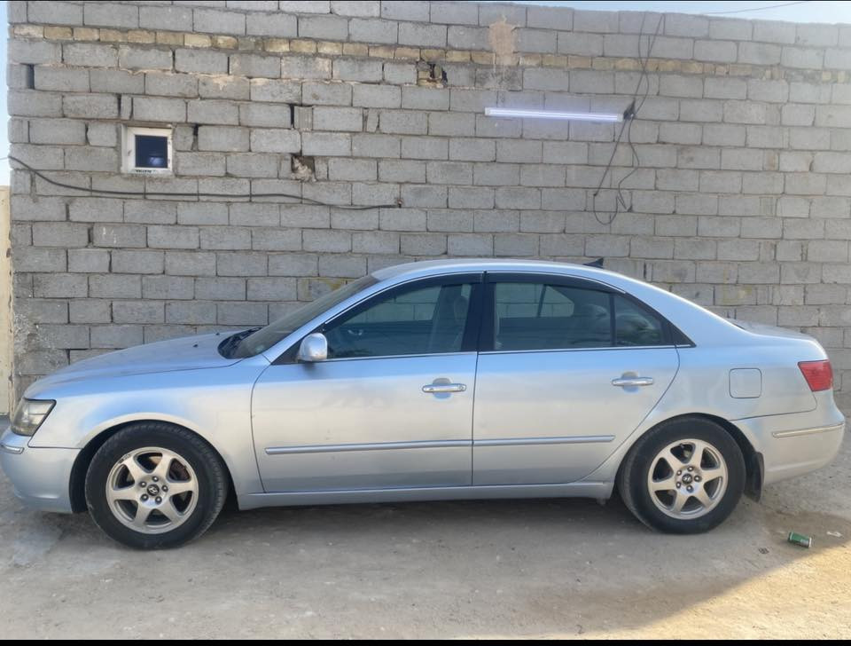 سوناتا مقدسه موديل 6 محرك 6سلندر مصبوغه حزام سونارها موجود جديد رقم انكليزي جديد باسمي مداور باي وقت محرك حداديه كلشي مكفول السعر 95وبيها مجال بصيط سياره ماعايزه برغي الاستفسار اكثر الاتصال على الرقم المكان نجف خان النص ***********
