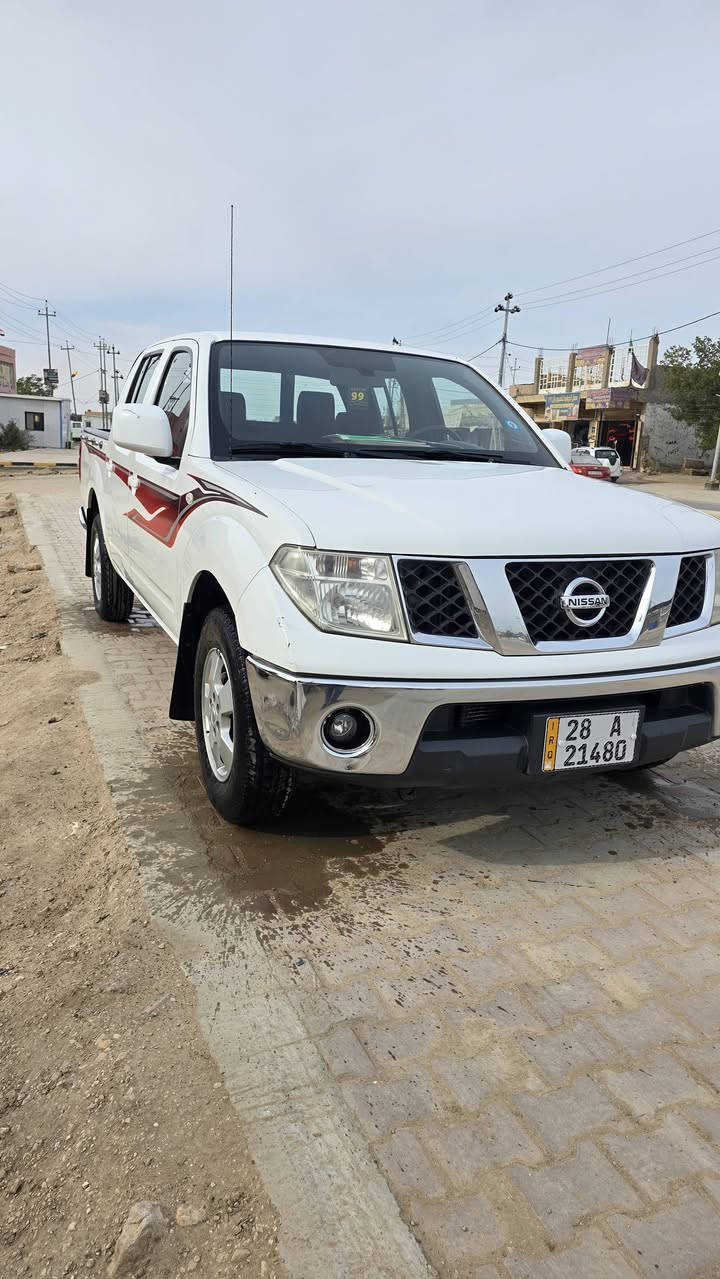 سلام عليكم نيفاره للبيع موديل 2015
مكفوله السياره وجديده احله من الصور محرك ما مفتوح 
رقم نجف دولي مواصفات SE جاهزه السياره ما ناقصه برغي 
مكان السياره نجف مشخاب السعر 135 مجال قليل 
الرقم ***********
*********** ابو أمير
