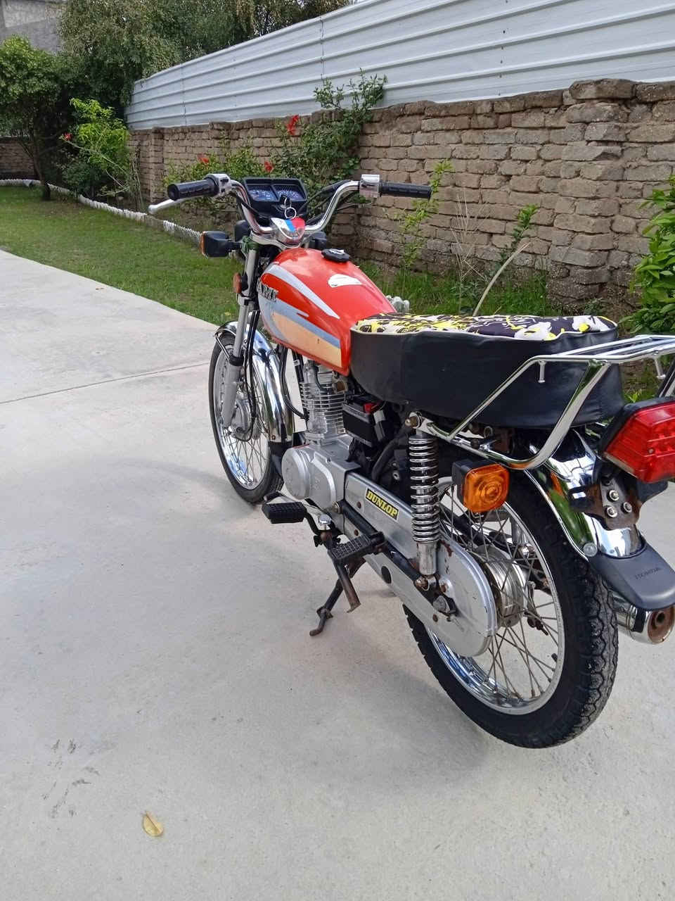 نامه شلامجه أصلي أيراني موديل 22
أوراق أصولي لاستفسار الاتصال على الرقم ***********
