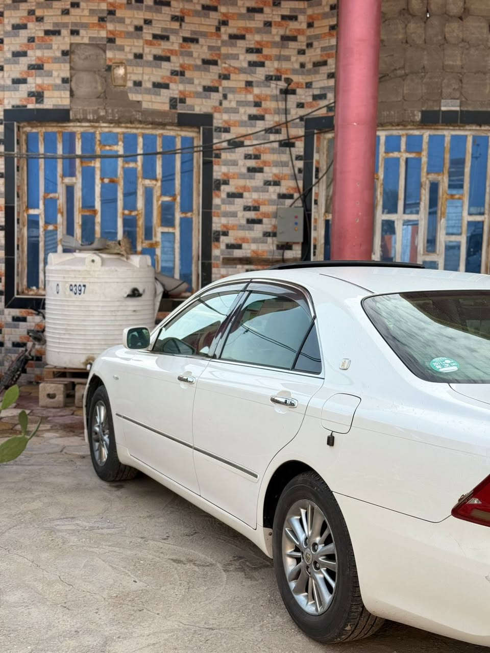 سـلام عليكم 
شاهينه للبيع فقط 
تسجيل جديد قرار 48 بسمي تحويل ثاني يوم  رقم بصره /
مكفوله كفاله عامه من كلشي 
فول واحد عل واحد 1/1 
لون ابيض صدفي 
كرستال اصل 
موديل 2005 
3دكم 
شاصي 182 
داخل بيجي 
غرفه جلد 
فتحه سلايت 
تبريد 3 قطع. تبريد خلفي 
ثلاجه 
برده خلفيه 
كشنات كهربائيه + خزن كشنات 
ستيرن كهربائي 
تبريد ثلج 
حداده 
ويا حجم 15 نفطي + تخم تاير 
سياره جاهزه باقي تفاصيله خاص 
مكان السياره بصره
السعر اتصل وتدلل 
***********
اتصل بدون خاص مكلف بنشر
