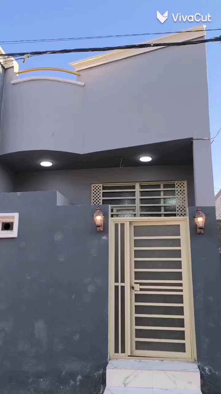 🏡✨ بيت للبيع – فرصة مميزة للسكن ✨🏡
📍 الموقع: الكوفة – حي ميسان، شارع الزوار
خلف سكله الكرعاوي
🔹 المساحة: 60 متر
🔹 التصميم: خرطة كربلائية مرتبة
🔹 نوع البناء: صب + طابوك نهروان
🔹 يحتوي على درجولة
💰 السعر: 33 مليون دينار
(قابل للتفاوض)
📞 للاستفسار والتواصل:
***********
⚡ فرصة مناسبة للسكن وبسعر مناسب
والله يكتب نصيب المشتري 🌹
