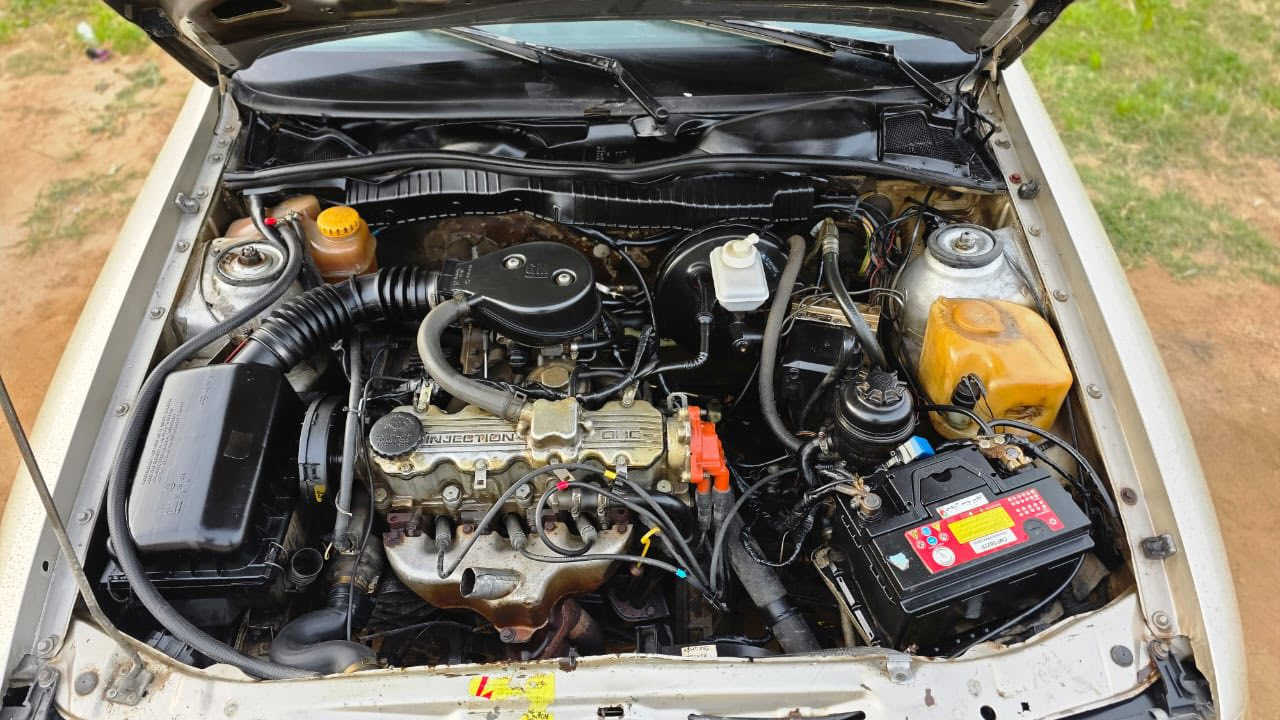 السلام عليكم ورحمة الله سياره اوبل فكترا موديل 1993 حلوه ومرتبه وماناقصها شي بيع مستعجل رقم انبار وتحويل ثاني يوم السعر 37 وبيها مجال بسيط
رقم ***********
