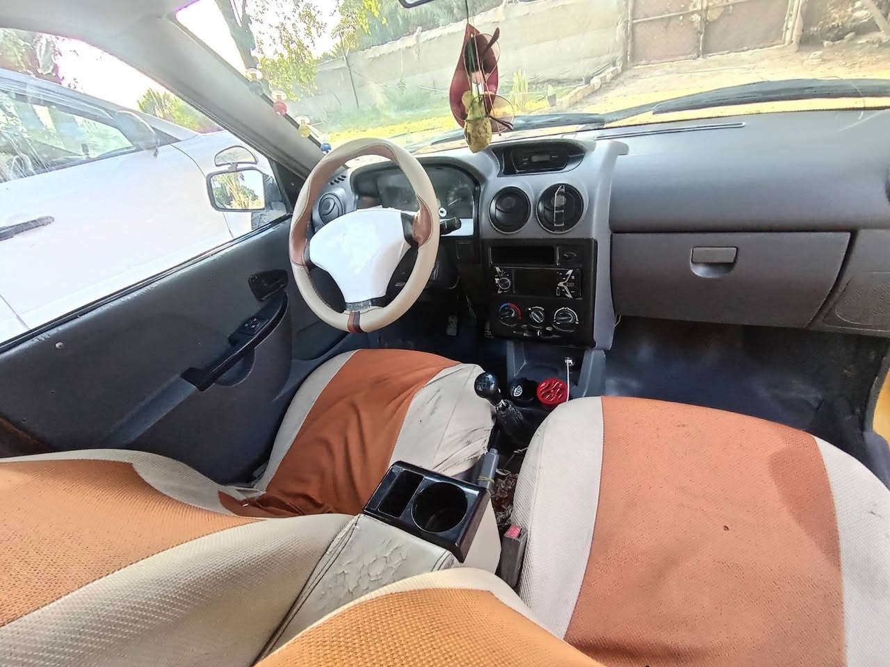 سلام عليكم سايبه موديل 15رقم الماني قادسيه سياره حلووه مكينه كير لا تبخير ولاتنقيص كهربائيات كله شغاله تبريد نقص غاز تخم تاير باتري جديد سنويه ما ساقطه سعر 35 او مراوس حسب القناعه هاتف ***********
