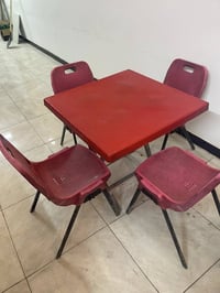 طاولة • ديكور بيت