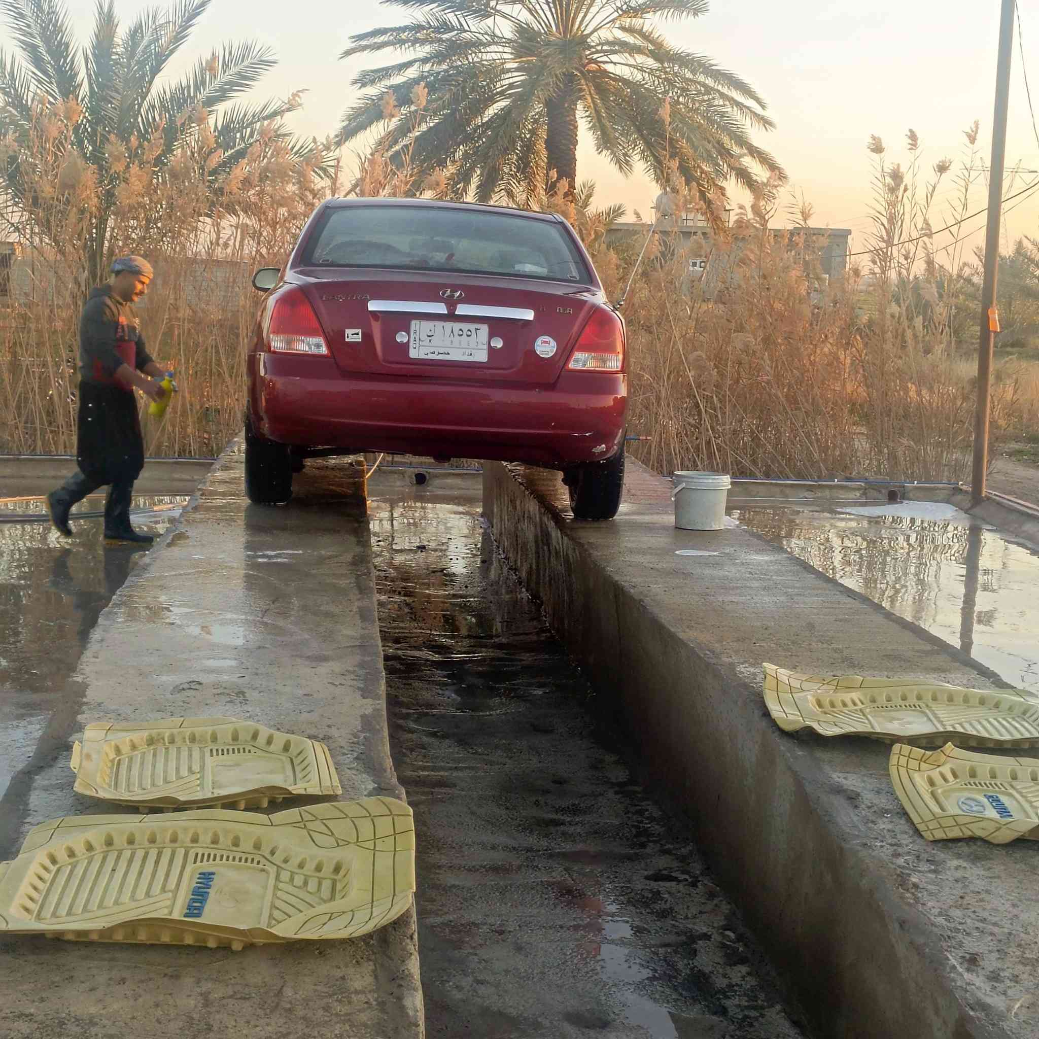 النتره   2002 رقم بغداد مكان السياره ديالى الخالص السعر 65 او بيها مجال لطيبين *********** كير اوتوماتيك  محرك 2000
